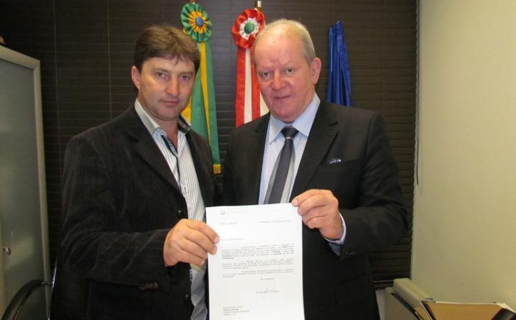  Marcos Vieira repassa R$ 120 mil para Macieira