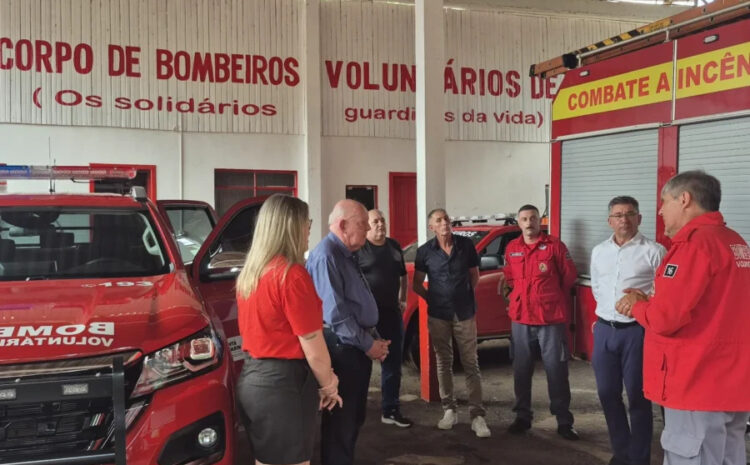  Em roteiro pelo Oeste Catarinense, Marcos Vieira entrega mais de R$ 4,5 milhões para municípios da região